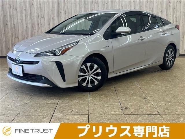 TOYOTA PRIUS 2019