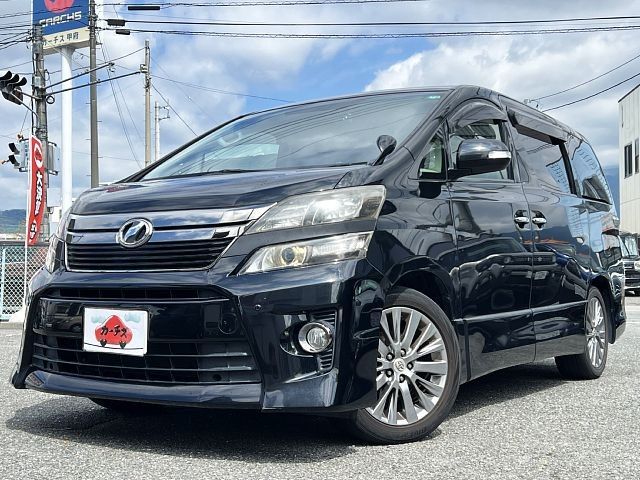 TOYOTA VELLFIRE 2013