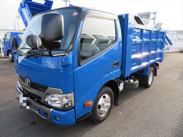 Toyota DYNA 2019