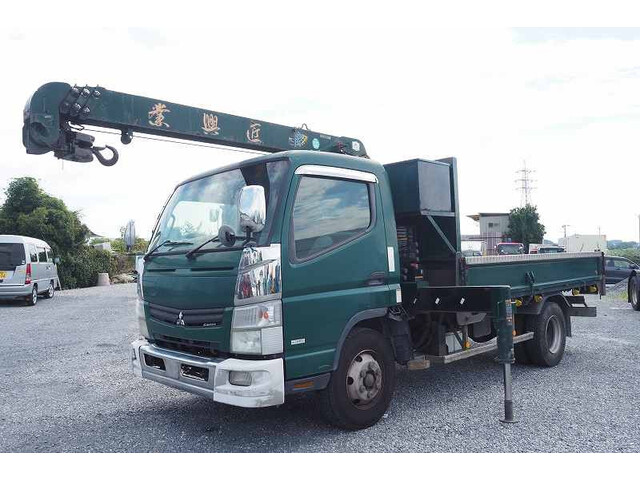 Mitsubishi CANTER 2013