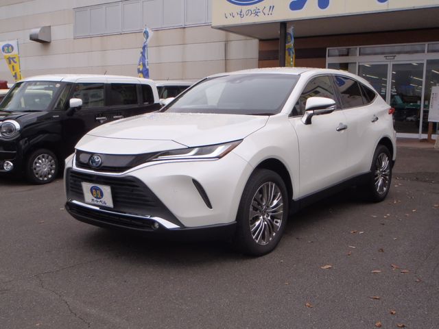 TOYOTA HARRIER HYBRID 2021