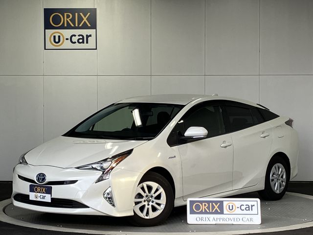 TOYOTA PRIUS 2018