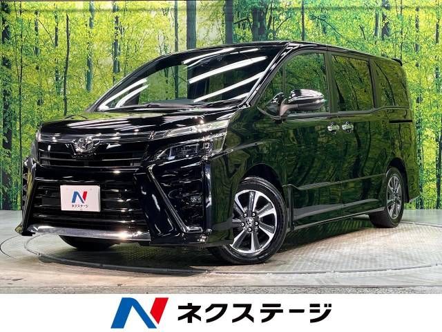 TOYOTA VOXY 2021