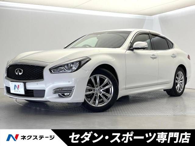 NISSAN FUGA 2015