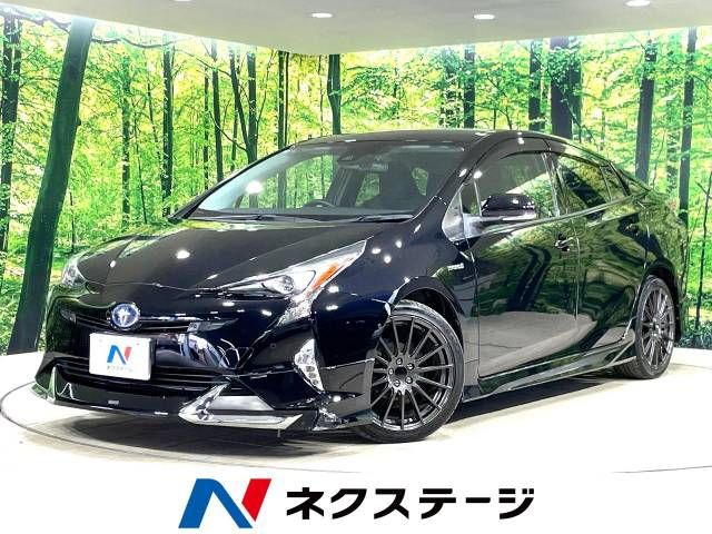 TOYOTA PRIUS 2018