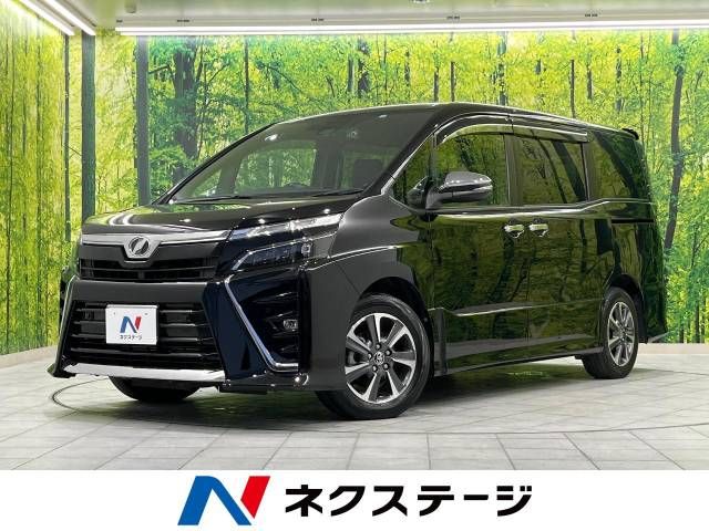 TOYOTA VOXY 2020