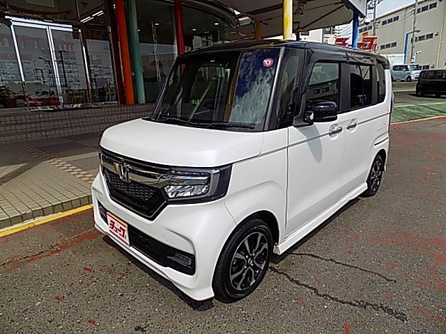 HONDA N BOX CUSTOM 2018