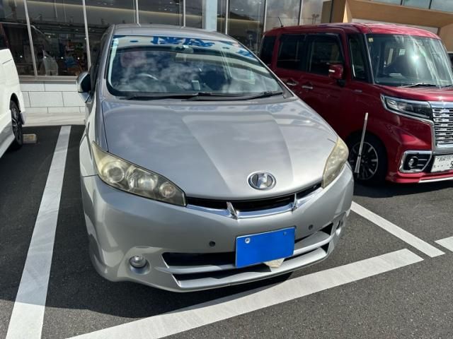 TOYOTA WISH 2009