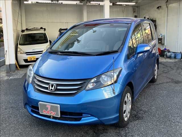 HONDA FREED 2011