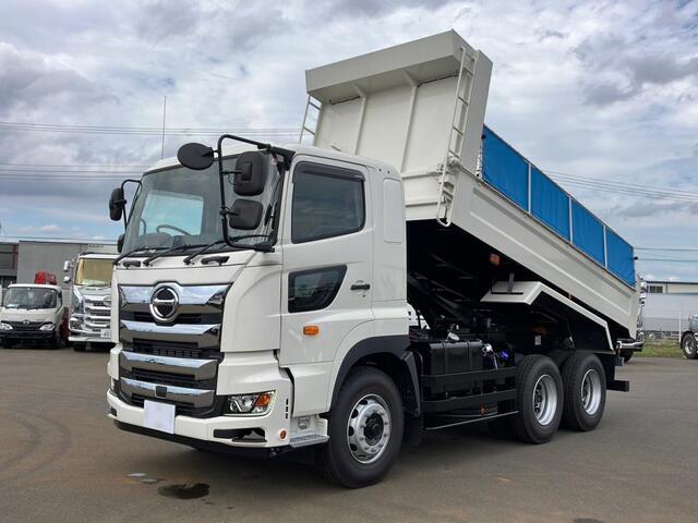 Hino PROFIA 2024