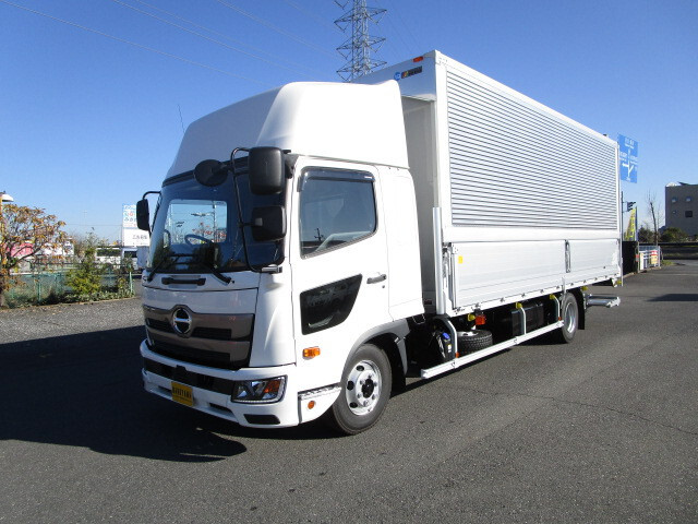 Hino RANGER 2023