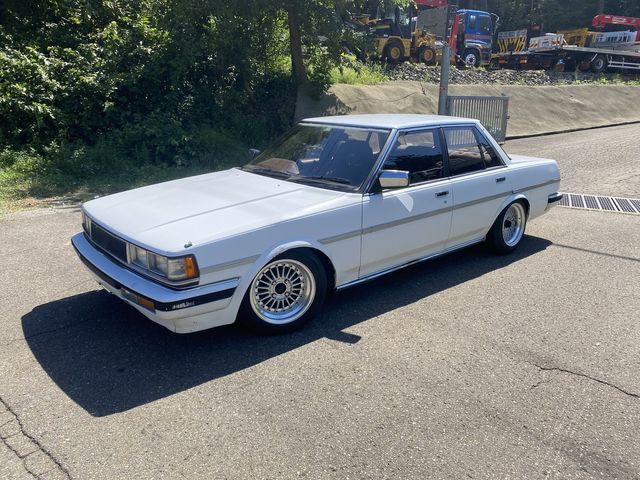 TOYOTA CRESTA 1988