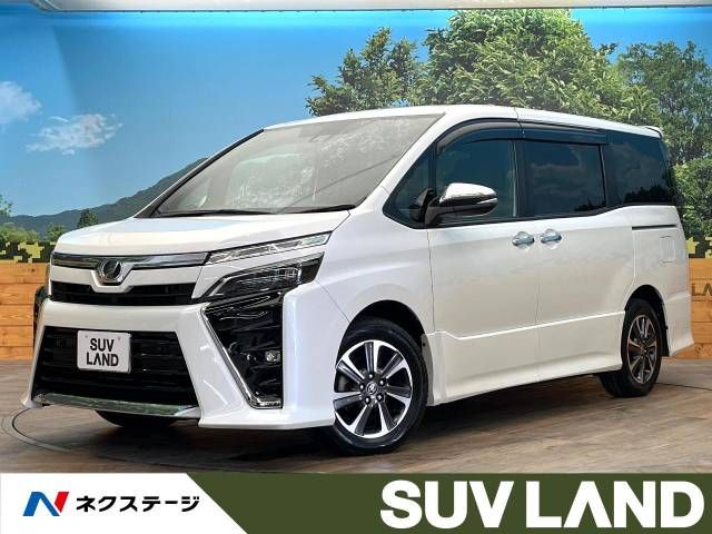 TOYOTA VOXY 2019