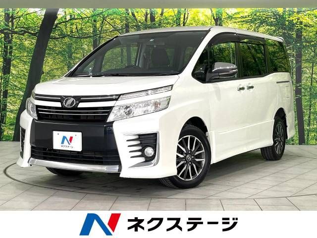 TOYOTA VOXY 4WD 2015