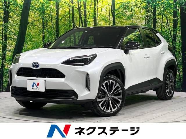 TOYOTA YARIS CROSS HYBRID 2023