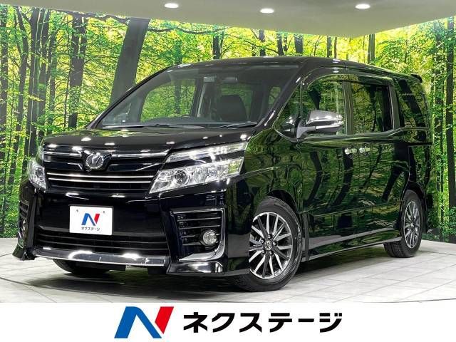 TOYOTA VOXY 4WD 2015