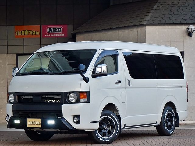 TOYOTA HIACE wagon 4WD 2021