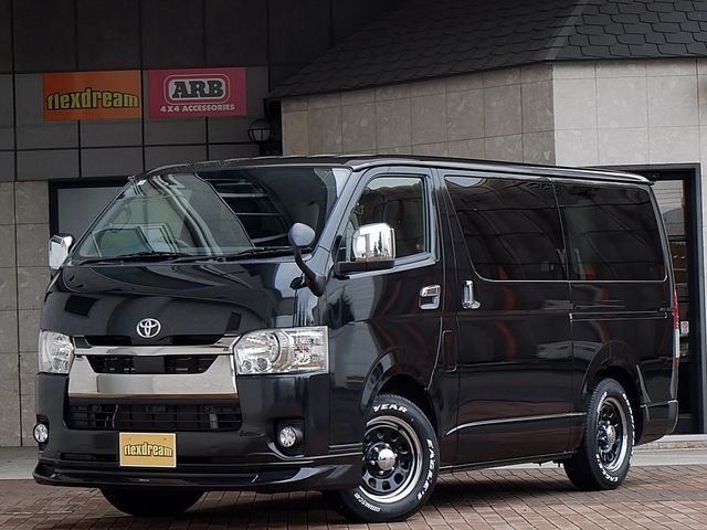 TOYOTA HIACE van 4WD 2021