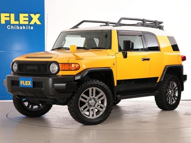 TOYOTA FJ CRUISER 4WD 2011