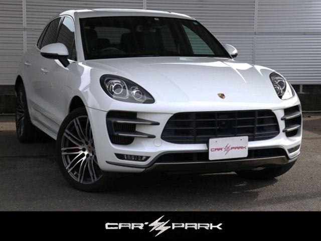 PORSCHE Macan 2015