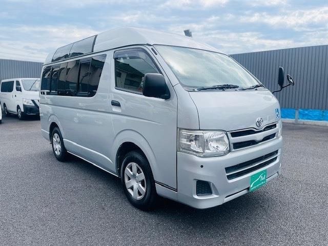 TOYOTA HIACE van 2WD 2013