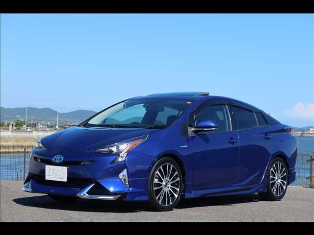 TOYOTA PRIUS 4WD 2016