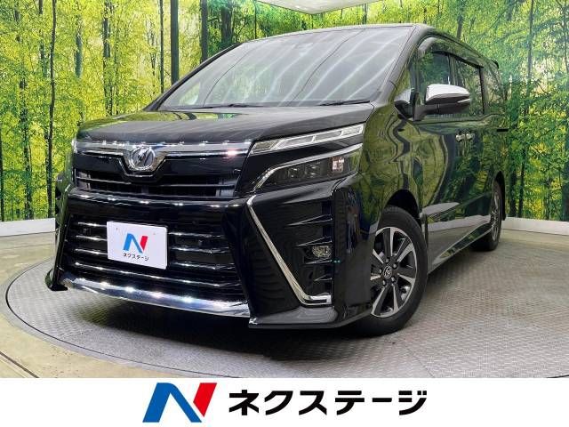 TOYOTA VOXY 2019