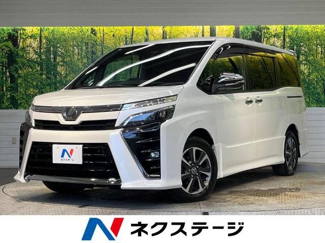 TOYOTA VOXY 2020