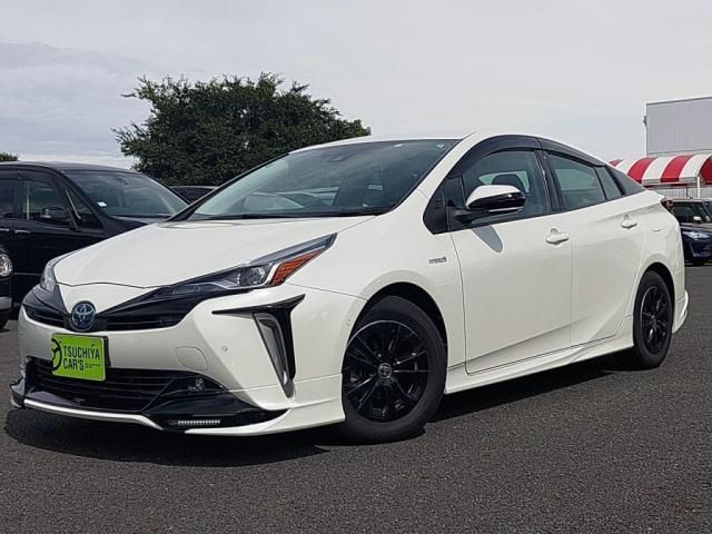 TOYOTA PRIUS 2020