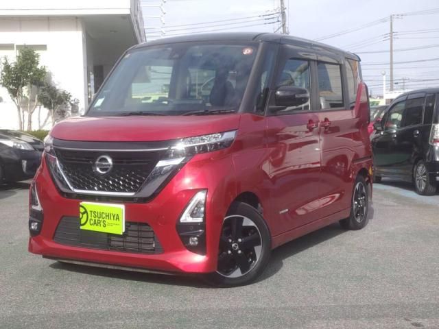 NISSAN ROOX 2020