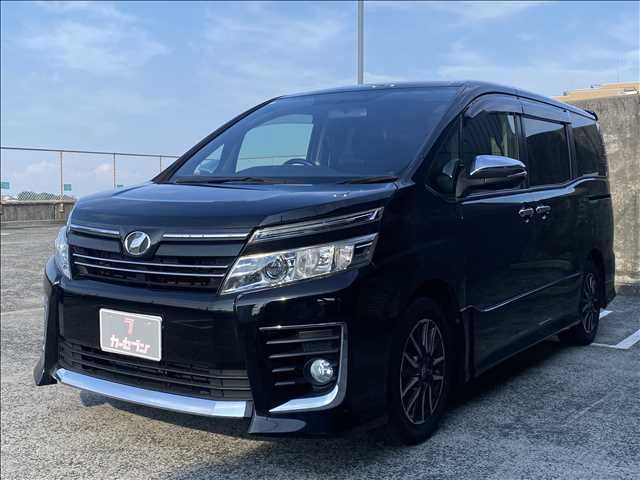 TOYOTA VOXY 2015