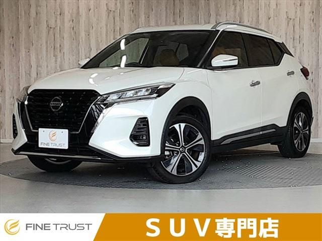 NISSAN KICKS 2022