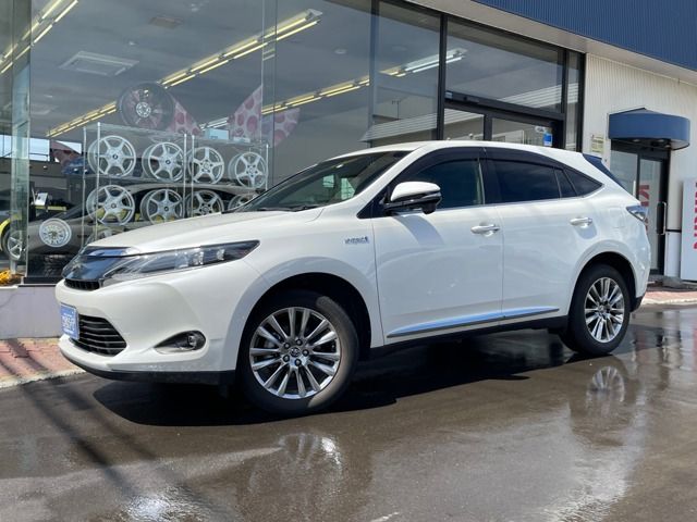 TOYOTA HARRIER 4WD 2016