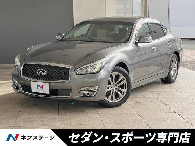 NISSAN FUGA 2015