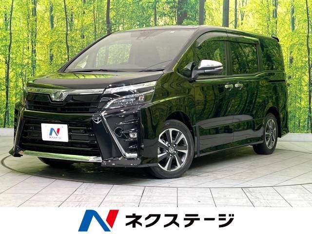 TOYOTA VOXY 2019