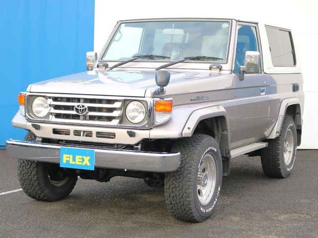 TOYOTA LANDCRUISER van 2000