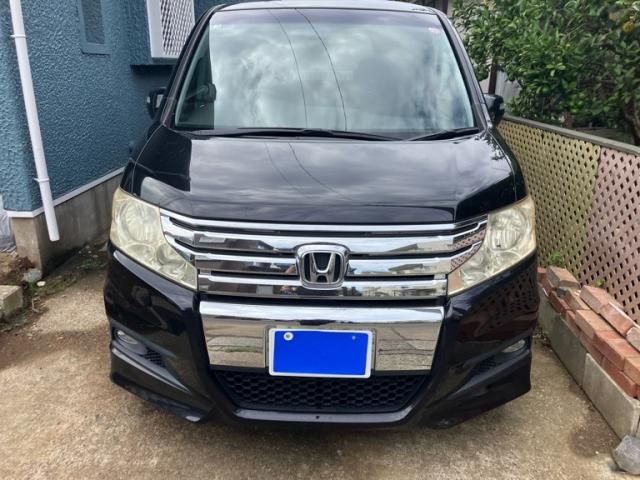 HONDA STEPWAGON SPADA 2010