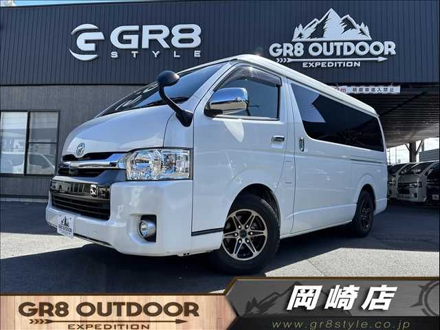 TOYOTA HIACE van 2WD 2018