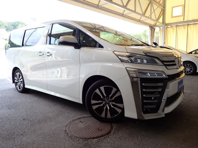 TOYOTA VELLFIRE 2019