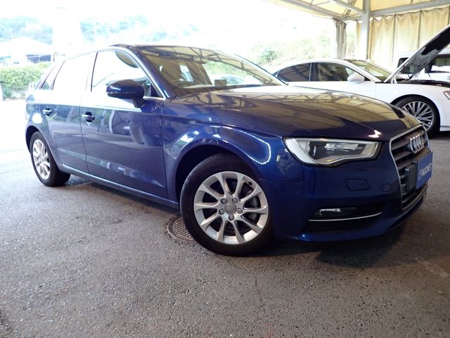 AUDI A3 SPORTBACK 2015