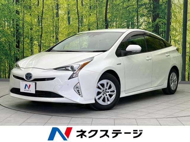 TOYOTA PRIUS 2018