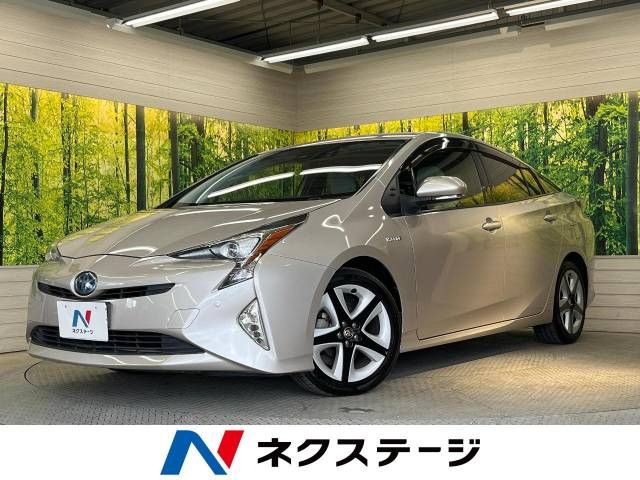 TOYOTA PRIUS 2017