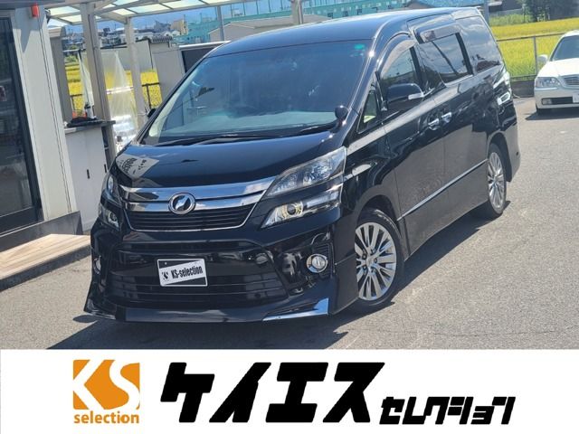 TOYOTA VELLFIRE 2013