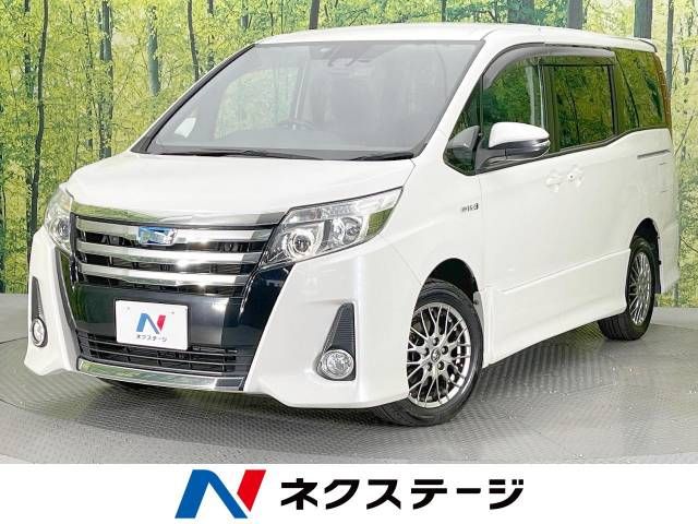 TOYOTA NOAH HYBRID 2016