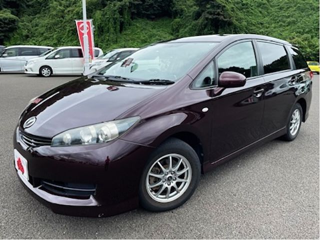 TOYOTA WISH 2011