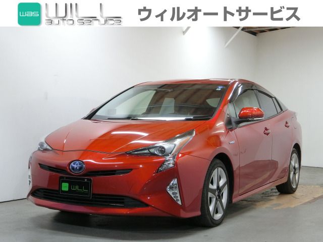 TOYOTA PRIUS 2016