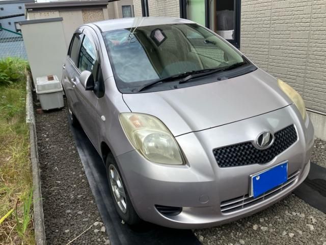 TOYOTA VITZ  4WD 2006