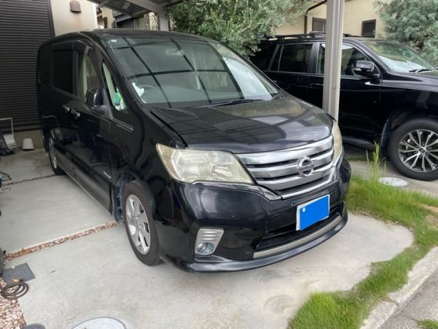 NISSAN SERENA  S-HYBRID 2013