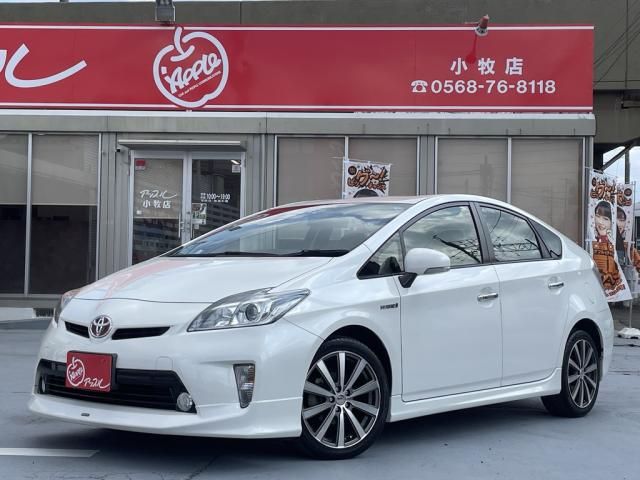 TOYOTA PRIUS 2013