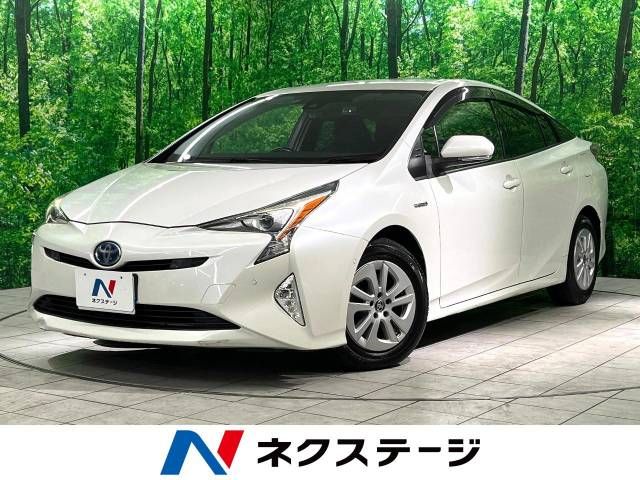 TOYOTA PRIUS 2018